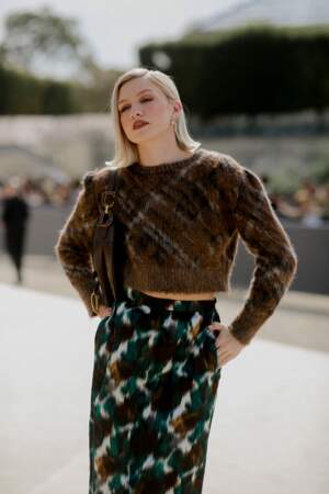 Anna Sitar au défilé Christian Dior Womenswear S/S 2024 lors de la Fashion Week de Paris