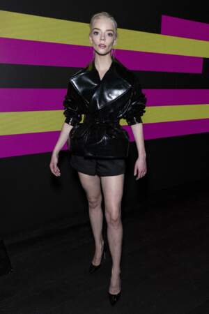 Anya Taylor-Joy au défilé Christian Dior Womenswear S/S 2024 lors de la Fashion Week de Paris