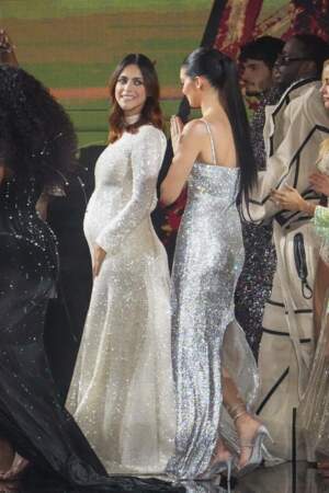 Défilé L'Oréal du 1 octobre 2023 à Paris : Miriam Leone et Kendall Jenner. 