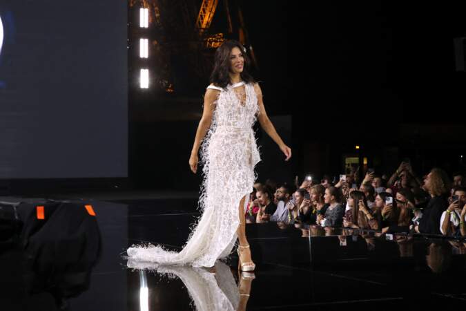 Eva Longoria au Defilé Walk Your Worth de L'Oréal.