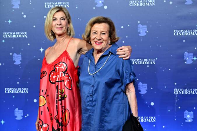 Cérémonie de clôture de la 5ème édition du festival Cinéroman à Nice : Michèle Laroque et sa mère Doïna Trandabur.