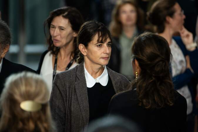 Emmanuelle Bach, la fille du défunt, lors de la cérémonie d'hommage à Jean-Pierre Elkabbach au siège de France Télévisions à Paris