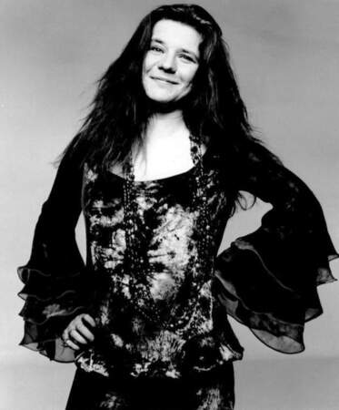 Après une courte et brillante carrière, Janis Joplin meurt le 4 octobre 1970 d'une overdose, probablement d’héroïne, une drogue à laquelle elle était addict.
