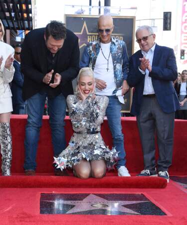 Blake Shelton, Jimmy Iovine, Irving Azoff et Gwen Stefani à la cérémonie de remise de l'étoile de Gwen Stefani sur le Hollywood Walk of Fame
