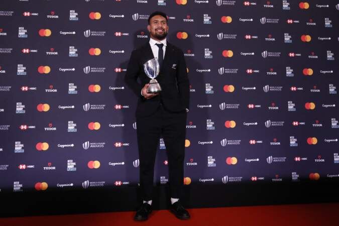 Cérémonie des World Rugby Awards : Ardie Savea élu joueur de l'année. 