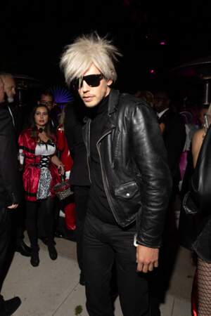 Austin Butler était déguisé en Andy Warhol à la soirée d'Halloween CasaMigos à Los Angeles.