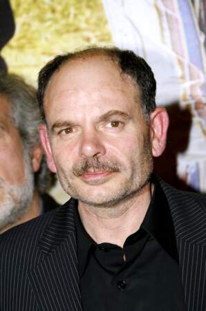 En 2007, il obtient le prix du syndicat français de la critique pour le film Le pressentiment. Il a 54 ans