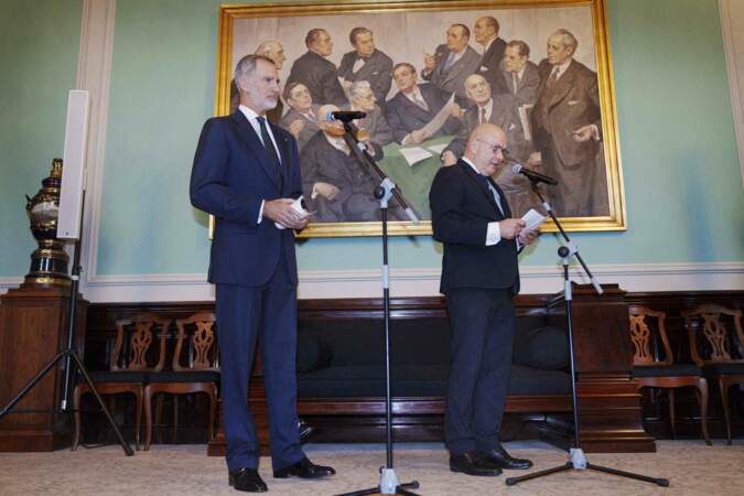 Le roi Felipe et la présidente du Parlement danois Soeren Gade au Parlement danois, Folketinget, à Christiansborg à Copenhague, mardi 7 novembre 2023. 