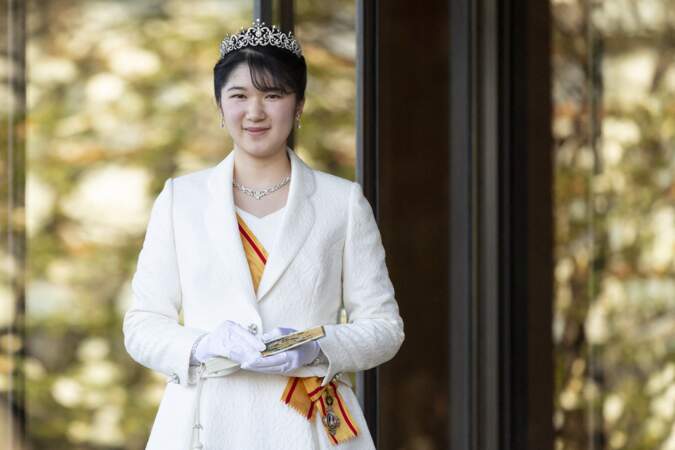 La princesse Aiko du Japon est la fille unique de l'empereur. Elle n'est pas l'héritière puisque seuls les hommes peuvent en hériter