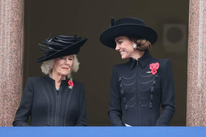 Kate Middleton et Camilla très complices pour la cérémonie du Remembrance Sunday