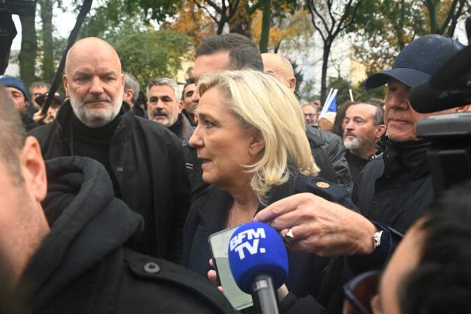 Marche pour la "République et contre l’antisémitisme" à Paris : Marine Le Pen.