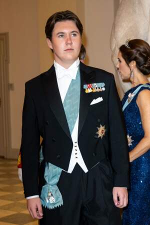 Le prince Christian de Danemark lors du dîner de gala à l'occasion des célébrations de son 18e anniversaire.