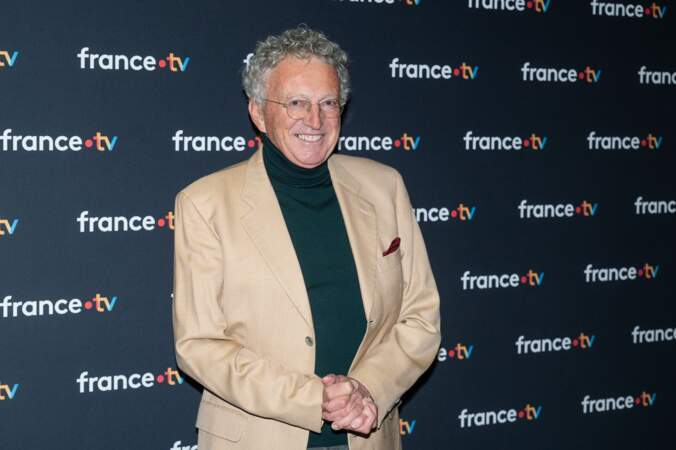 Nelson Monfort assiste à la conférence de presse du Téléthon 2023 à France Télévision