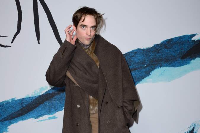 En 2019, Robert Pattinson (33 ans) incarne Louis, Duke of Guyenne dans Le roi.