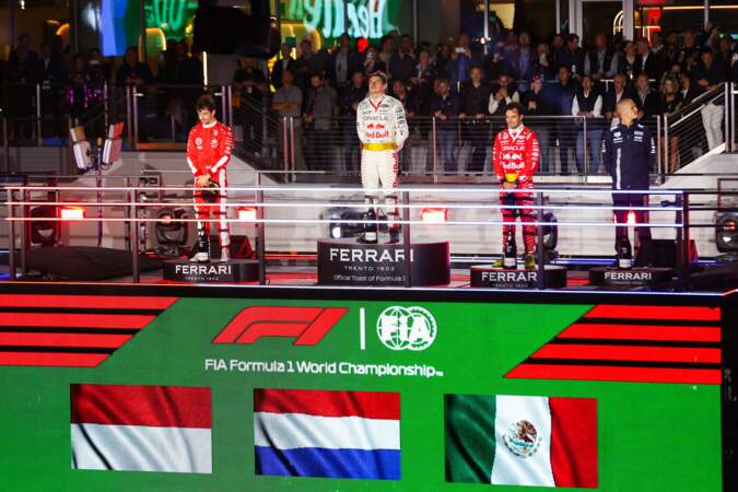 Max Verstappen remporte le Grand Prix de F1 de Las Vegas.