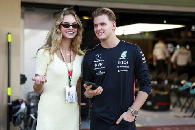 Le Grand Prix d'Abou Dabi : Mick Schumacher et sa petite amie Laila Hasanovic.