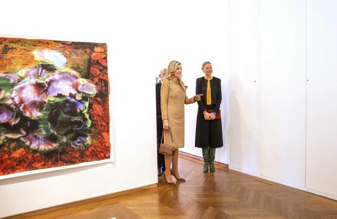 La Reine Máxima et Viviane Sassen à l'exposition à la Maison Européenne de la Photographie