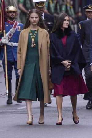 Ouverture de la nouvelle législature parlementaire à Madrid : la reine Letizia d’Espagne et la princesse Leonor.