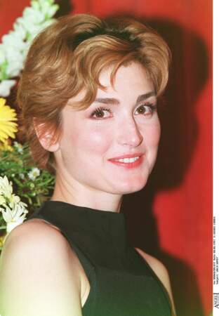 A 24 ans, en 1996, elle obtient le rôle principal dans  "Delphine 1, Yvan 0", une comédie romantique française qui a connu un bon succès.