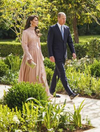 Le 1er juin 2023, Kate Middleton et le prince William participent au mariage du prince Hussein bin Abdullah II et Rajwa Al-Saif au palais Husseiniya à Amman, Jordanie