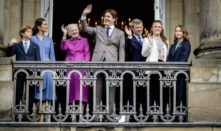 Le 15 octobre 2023, le prince Christian du Danemark fête ses 18 ans entouré de nombreuses têtes couronnées