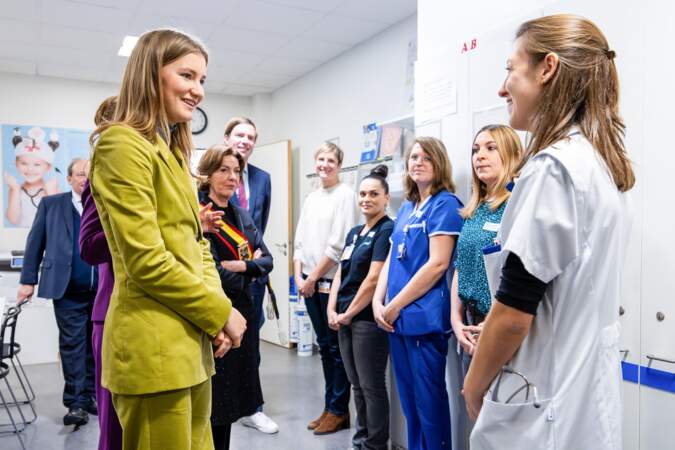 La princesse Elisabeth de Belgique en visite à l'hôpital pour enfants Princess Elisabeth Children's Hospital.