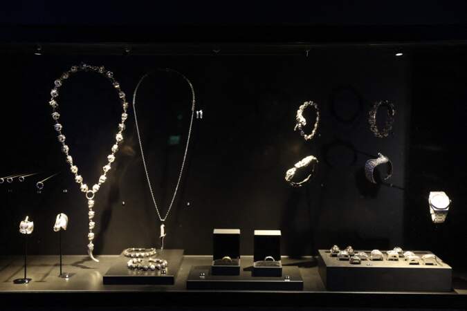 Les bijoux fétiches de Johnny Hallyday sont également exposés