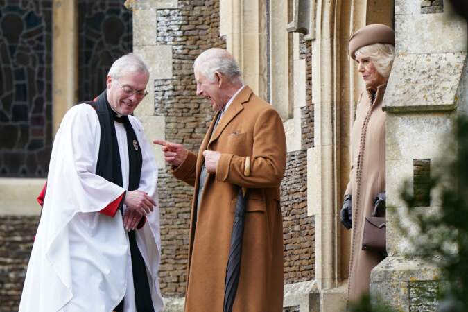 Messe du matin de Noël : le roi Charles III d'Angleterre et Camilla Parker Bowles, reine consort d'Angleterre.