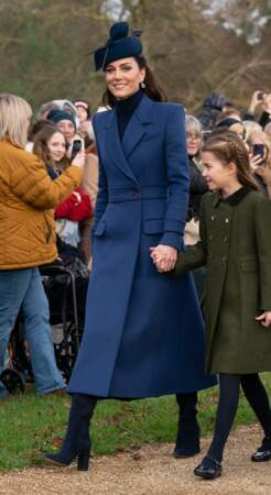 Kate Middleton, princesse de Galles, et sa fille Charlotte à Sandringham.