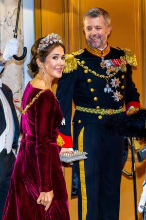 Dîner royal du Nouvel An : le prince héritier Frederik et la princesse héritière Mary du Danemark.