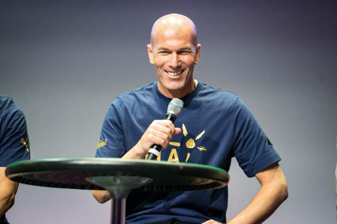 L'ancien footballeur Zinedine Zidane est 16ᵉ.