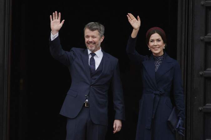 Le prince Frederik (54 ans) et la princesse Mary de Danemark assistent à une réception avec un déjeuner officiel dans le cadre des célébrations du 50ᵉ jubilé de la reine du Danemark à l'hôtel de ville de Copenhague en novembre 2022.