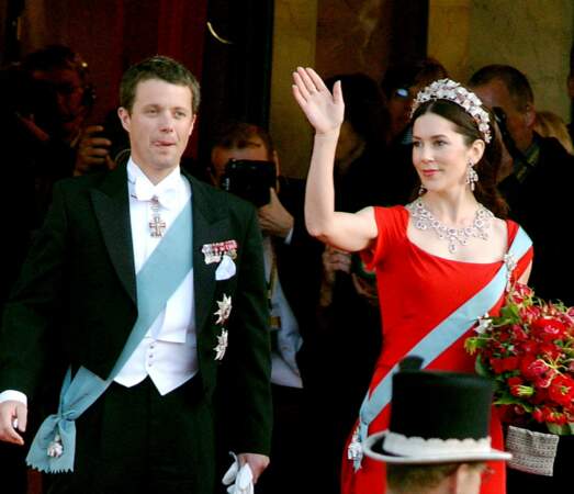 Mary Donaldson et le prince Frederik du Danemark au gala d'avant mariage à Copenhague, en 2004.