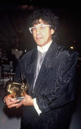 En 1986, Laurent Voulzy obtient la Victoire de la musique de la chanson originale de l'année avec Belle-île-en-mer. Il a 38 ans