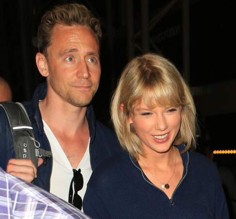 Un mois après sa rupture avec Calvin Harris, Taylor Swift est aperçue aux côtés de Tom Hiddleston. 