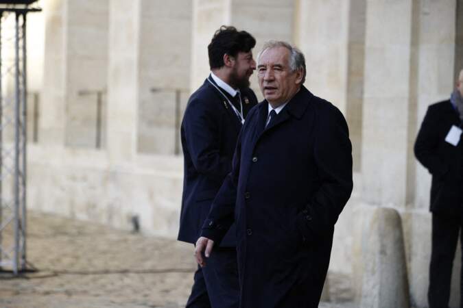 Hommage à Jacques Delors aux invalides : François Bayrou