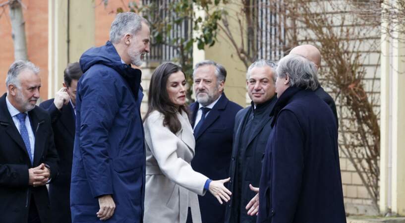Le 10 janvier 2024, le roi d'Espagne Felipe VI et Letizia visitent l'école Gumersindo Azcarate à Madrid