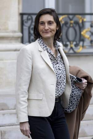 Amélie Oudéa-Castéra, jusqu'à présent ministre des Sports, hérite d'un superministère composé de l'Éducation nationale, de la Jeunesse, des Sports et des Jeux olympiques et paralympiques.