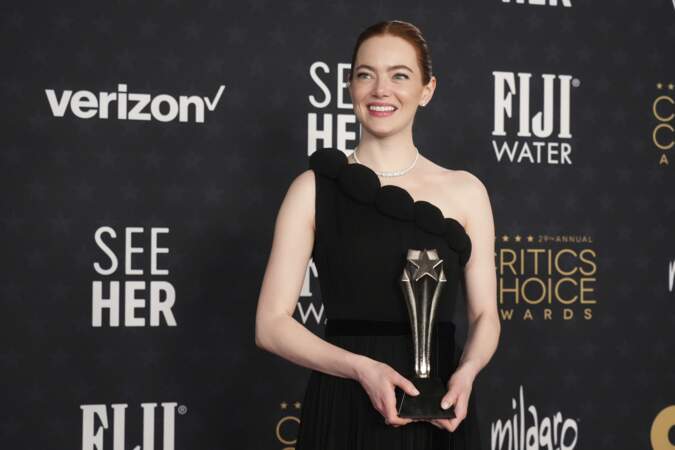 Le 14 janvier 2024, les Critics Choice Awards ont récompensé les meilleurs acteurs, films et séries de 2023. Focus sur le palmarès et le tapis rouge en images. 

Emma Stone a reçu le prix de la meilleure actrice pour Pauvres créatures.  