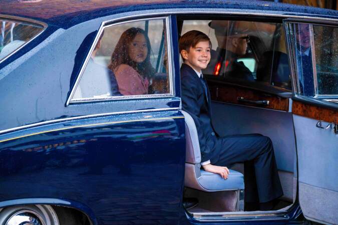 Le prince Vincent et la princesse Joséphine de Danemark quittent l'événement ensemble