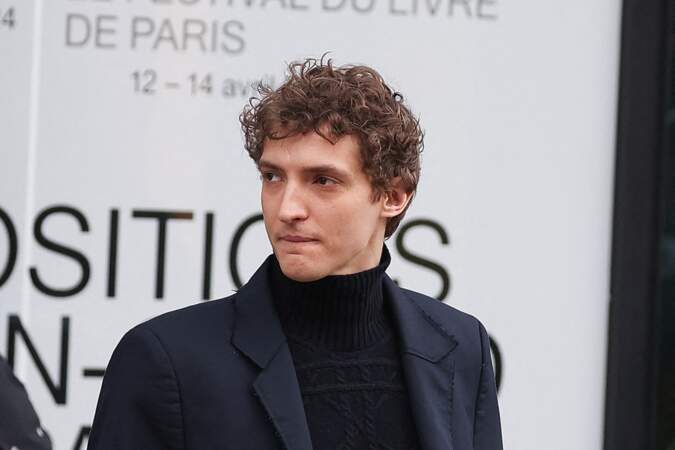 Le chanteur et acteur Aliocha Schneider a assisté au défilé de mode Haute-Couture automne-hiver 2024/2025 Chanel au Grand Palais Ephémère à Paris, ce 23 janvier 2024. 