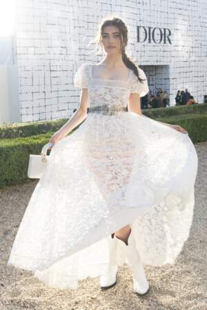 Amelie Zilber assiste au défilé Christian Dior Haute Couture Printemps/Été 2024.