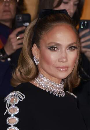 Défilé de mode Haute-Couture automne-hiver 2024/2025 Valentino : Jennifer Lopez.