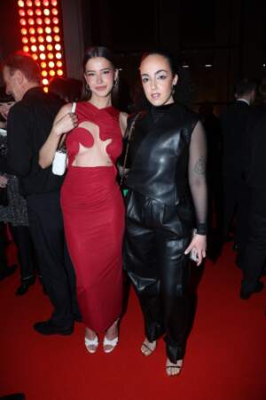 Lea Elui et Shera Kerienski au "Dîner de la mode", soirée "Sidaction", à Paris pour l'association SIDA le 25 janvier 2024.