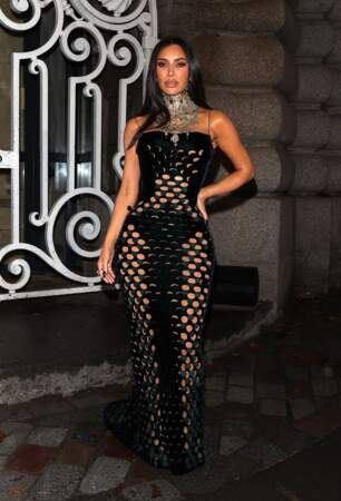 Kim Kardashian au défilé de mode de la maison Margiela Haute Couture printemps/été 2024 à Paris le 25 janvier 2024. 