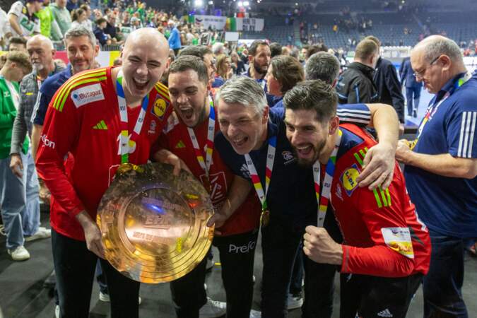 La France championne d'Europe de Handball face au Danemark lors des Championnats d'Europe à Cologne, le 28 janvier 2024. 