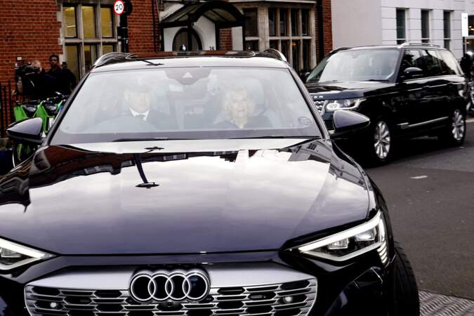 La reine Camilla arrive à la London Clinic 
