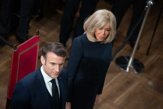 Le couple présidentiel français offre une réception aux membres de la famille royale en Suède