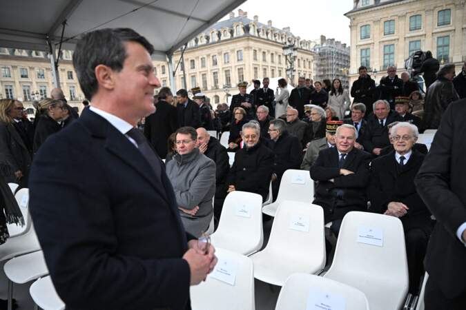 Hommage national à Robert Badinter au ministère de la Justice, Place Vendôme le 14 février 2024 : Manuel Valls