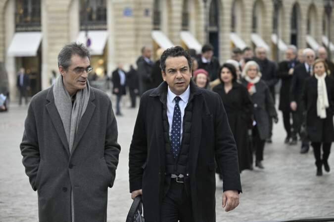Hommage national à Robert Badinter au ministère de la Justice, Place Vendôme le 14 février 2024 : Raphaël Enthoven et Patrick Cohen 